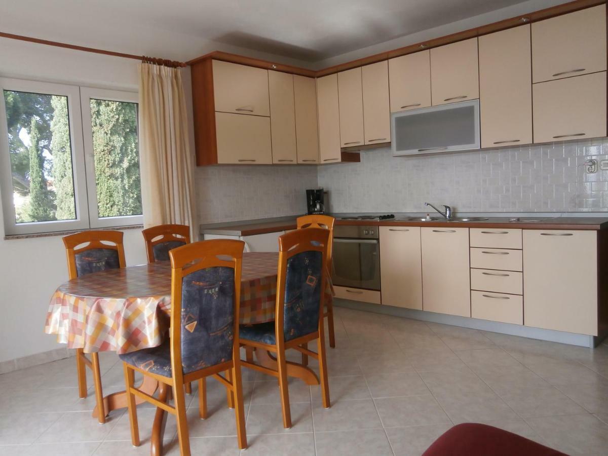 Apartment Maglica Zlarin Exterior photo